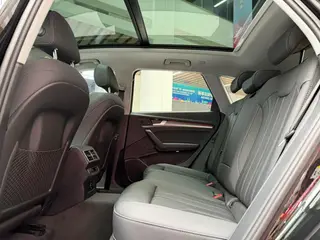 Audi Q5L 2022 40T Deluxe dinámico interior foto 12 Audi Q5L 2022 40T Deluxe dinámico interior foto 12
