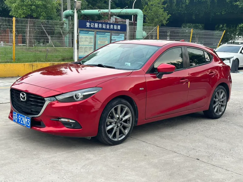 Mazda Mazda3 Axela 2017 Two-box 2.0L Automatic Sport China V exterior photo 1 Mazda Mazda3 Axela 2017 Two-box 2.0L Automatic Sport China V exterior photo 1