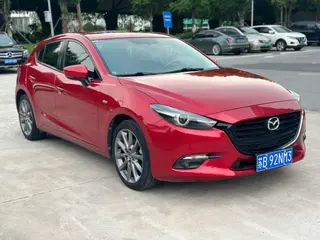 Mazda Mazda3 Axela 2017 Two-box 2.0L Automatic Sport China V exterior photo 3 Mazda Mazda3 Axela 2017 Two-box 2.0L Automatic Sport China V exterior photo 3