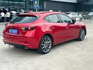 Mazda Mazda3 Axela 2017 Two-box 2.0L Automatic Sport China V exterior photo 4 Mazda Mazda3 Axela 2017 Two-box 2.0L Automatic Sport China V exterior photo 4