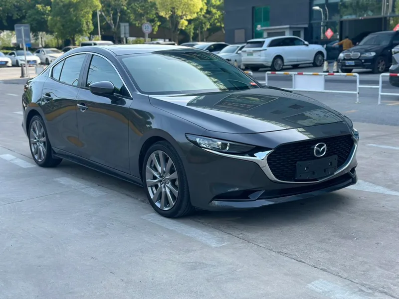 Mazda Mazda3 Axela 2020 2.0L Versión de calidad automática exterior foto 3
