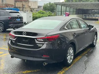 Mazda Atenza 2017 2.0L Edición Deluxe Blue Sky interior foto 6