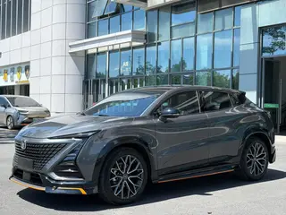 Changan UNI-T 2022 1.5T Спортивная версия Премиальная комплектация