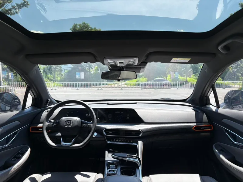 Changan UNI-T 2022 1.5T Sports version Premium Trim interior photo 6