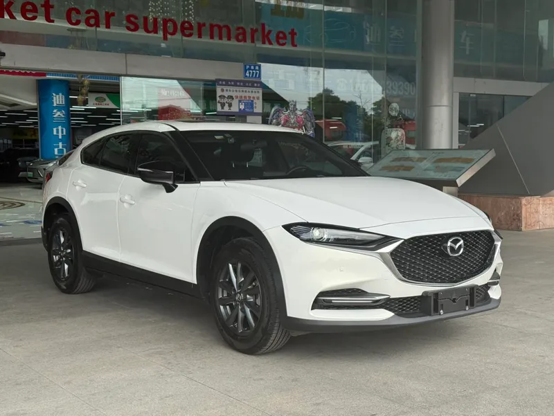 Mazda CX-4 2021 2.0L Versión vibrante del cielo azul con tracción en dos ruedas exterior foto 2