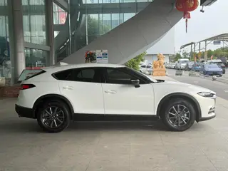 Mazda CX-4 2021 2.0L Versión vibrante del cielo azul con tracción en dos ruedas exterior foto 4