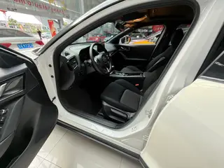Mazda CX-4 2021 2.0L Versión vibrante del cielo azul con tracción en dos ruedas interior foto 11