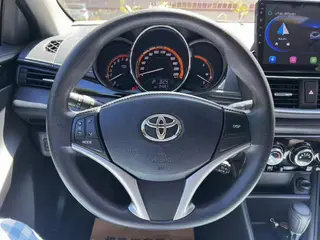 Toyota Yaris L 2022 Chispeante X 1.5L CVT De lujo PLUS Edición interior foto 14 Toyota Yaris L 2022 Chispeante X 1.5L CVT De lujo PLUS Edición interior foto 14