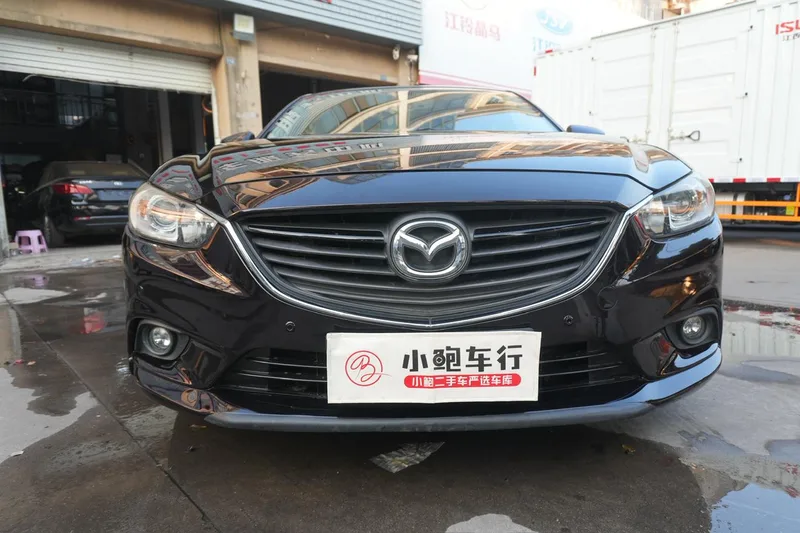Mazda Atenza 2015 2.0L Edición Deluxe Blue Sky exterior foto 2