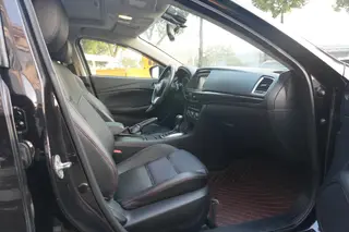 Mazda Atenza 2015 2.0L Edición Deluxe Blue Sky exterior foto 5