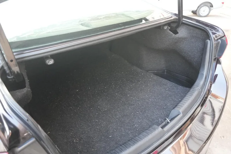 Mazda Atenza 2015 2.0L Edición Deluxe Blue Sky interior foto 14