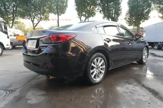Mazda Atenza 2015 2.0L Edición Deluxe Blue Sky interior foto 17