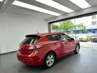 Mazda 3 2010 Two-box 1.6 Automatic Luxury Model interior photo 9