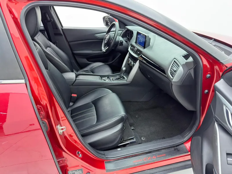 Mazda CX-4 2018 2.0L Automatic two-wheel drive blue sky vitality version China V interior photo 11