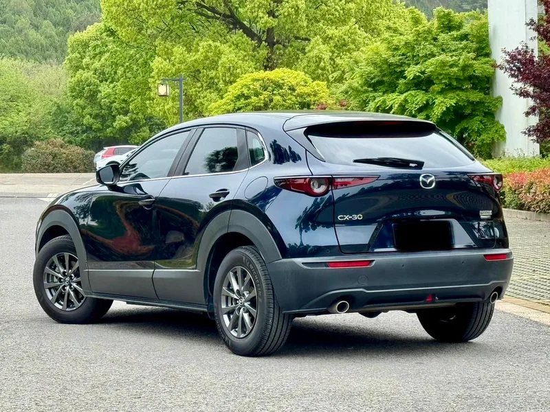 Mazda CX-30 2020 2.0L Tipo de calidad automática exterior foto 8 Mazda CX-30 2020 2.0L Tipo de calidad automática exterior foto 8