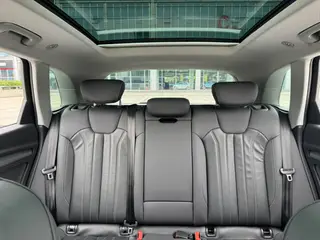 Audi Q5L 2022 40T RS Type de kit de vitesse intérieur photo 17 Audi Q5L 2022 40T RS Type de kit de vitesse intérieur photo 17
