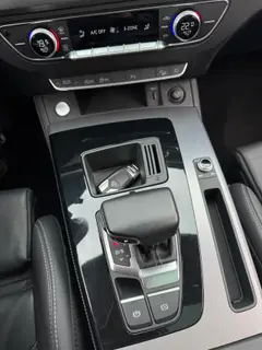 Audi Q5L 2022 40T RS Type de kit de vitesse intérieur photo 18 Audi Q5L 2022 40T RS Type de kit de vitesse intérieur photo 18