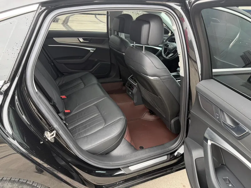 Audi A6L 2022 40 TFSI Роскошный элегантный тип экстерьер фото 9 Audi A6L 2022 40 TFSI Роскошный элегантный тип экстерьер фото 9
