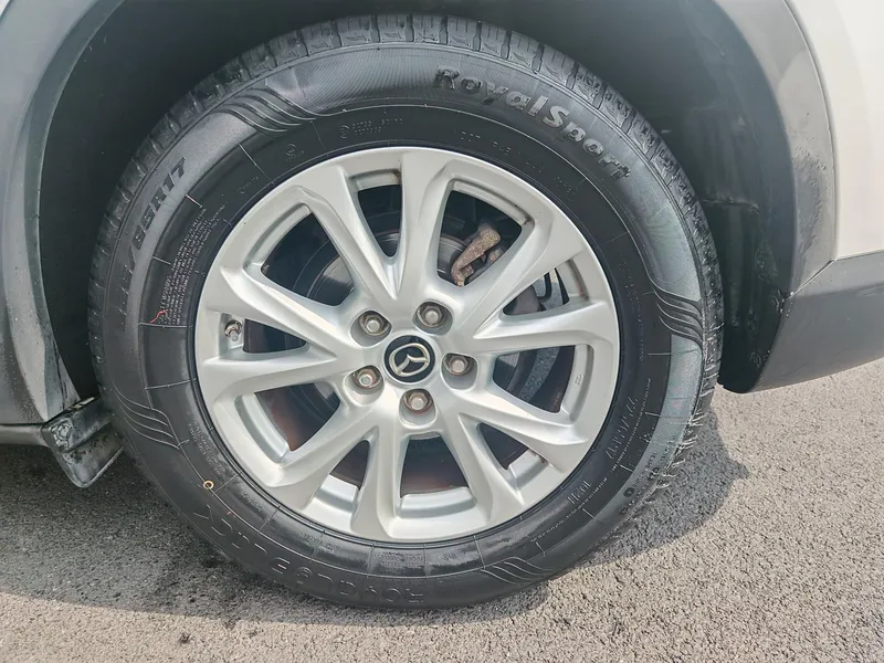 Mazda CX-4 2016 2.0L Automatic two-wheel drive blue sky grade version interior photo 14 Mazda CX-4 2016 2.0L Automatic two-wheel drive blue sky grade version interior photo 14