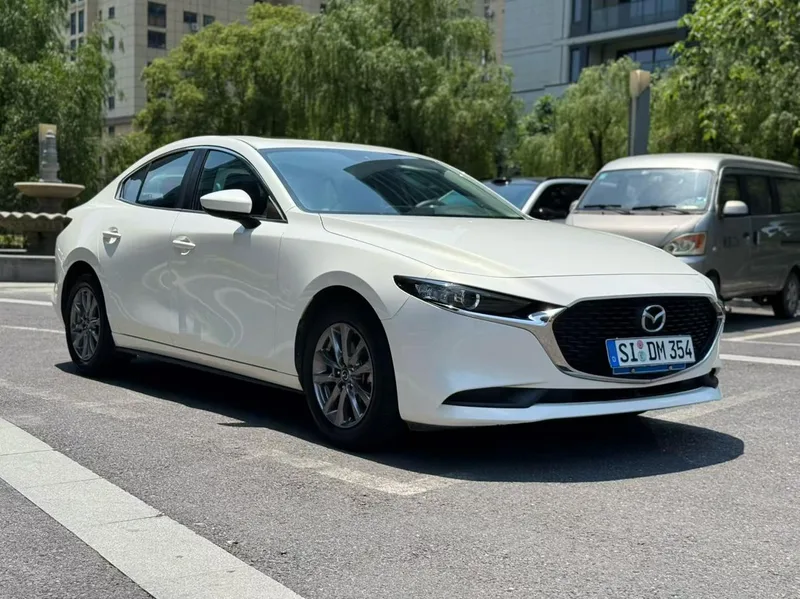 Mazda Mazda3 Axela 2020 1.5L Versión de calidad automática exterior foto 2
