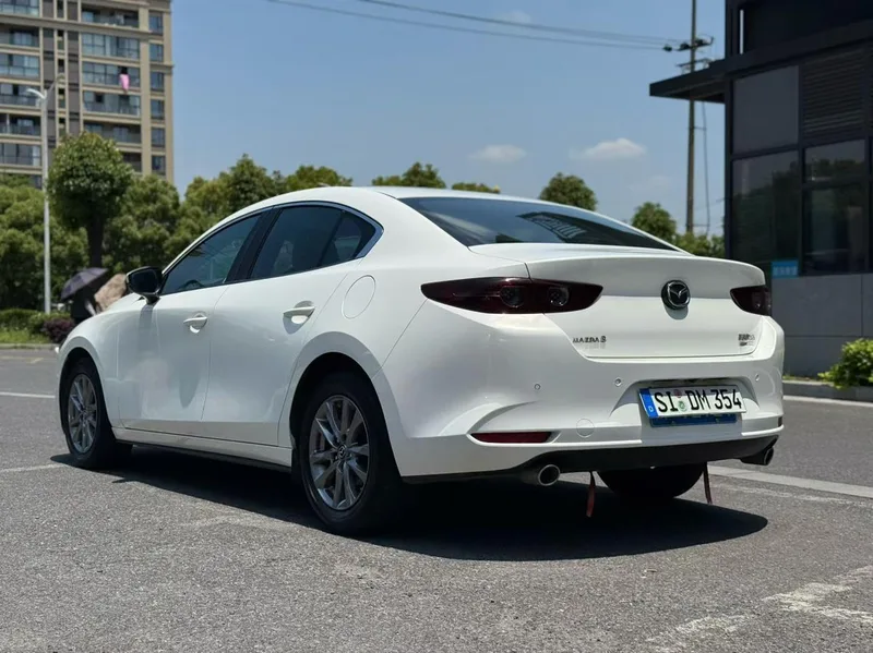 Mazda Mazda3 Axela 2020 1.5L Versión de calidad automática interior foto 9