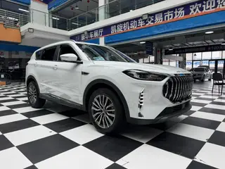Jetour X70 PLUS 2023 1.5T DCT Brave person PLUS 5 seat exterior photo 3 Jetour X70 PLUS 2023 1.5T DCT Brave person PLUS 5 seat exterior photo 3