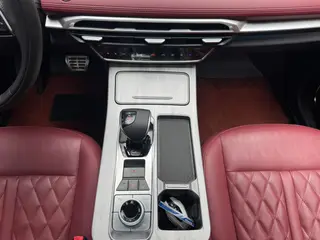 Jetour X70 PLUS 2023 1.5T DCT Brave person PLUS 5 seat interior photo 12 Jetour X70 PLUS 2023 1.5T DCT Brave person PLUS 5 seat interior photo 12