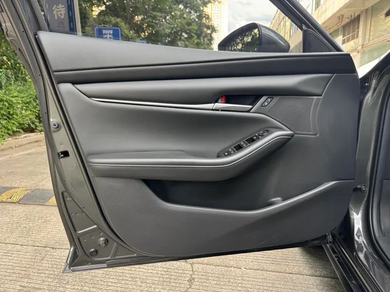 Mazda Mazda3 Axela 2020 1.5L automatic quality version exterior photo 7