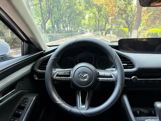 Mazda Mazda3 Axela 2023 2.0L Automatic quality elegant version interior photo 7 Mazda Mazda3 Axela 2023 2.0L Automatic quality elegant version interior photo 7
