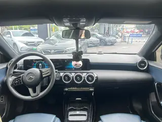 Mercedes-Benz A-Class 2021 A 180 L interior photo 10 Mercedes-Benz A-Class 2021 A 180 L interior photo 10