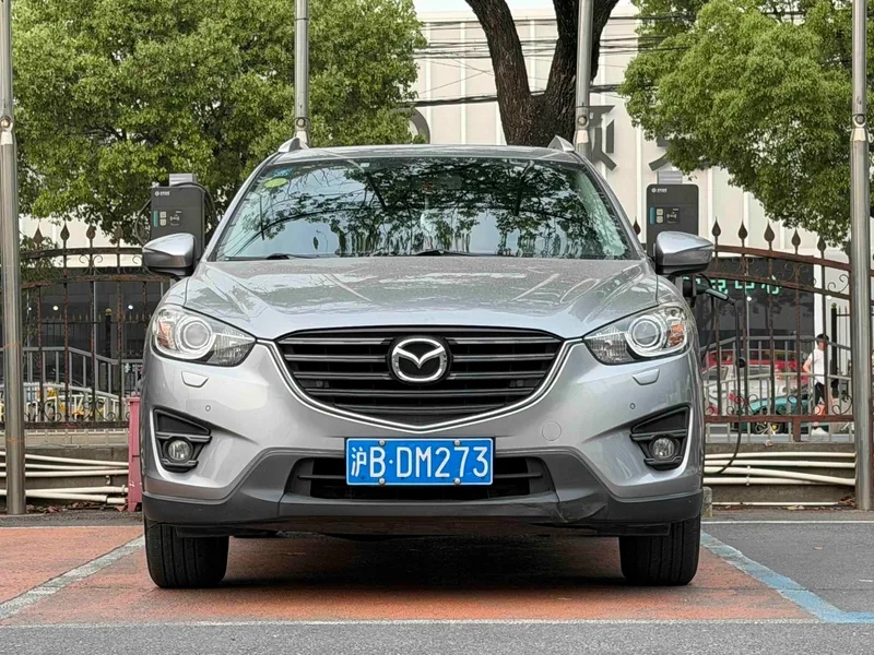 Mazda CX-5 2015 2.0L Automatic four-wheel drive luxury model exterior photo 2