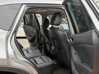 Mazda CX-5 2015 2.0L Automatic four-wheel drive luxury model interior photo 8