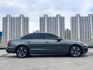 Audi A4L 2022 40 TFSI Deluxe dinámico exterior foto 5 Audi A4L 2022 40 TFSI Deluxe dinámico exterior foto 5