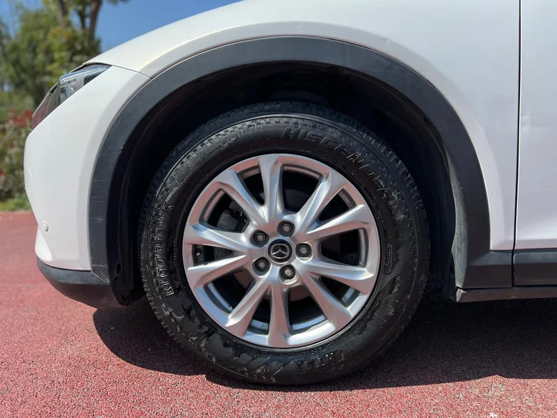 Mazda CX-4 2016 2.0L Automatic two-wheel drive blue sky vitality leather version exterior photo 10 Mazda CX-4 2016 2.0L Automatic two-wheel drive blue sky vitality leather version exterior photo 10