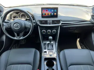 Mazda CX-4 2016 2.0L Automatic two-wheel drive blue sky vitality leather version interior photo 12 Mazda CX-4 2016 2.0L Automatic two-wheel drive blue sky vitality leather version interior photo 12