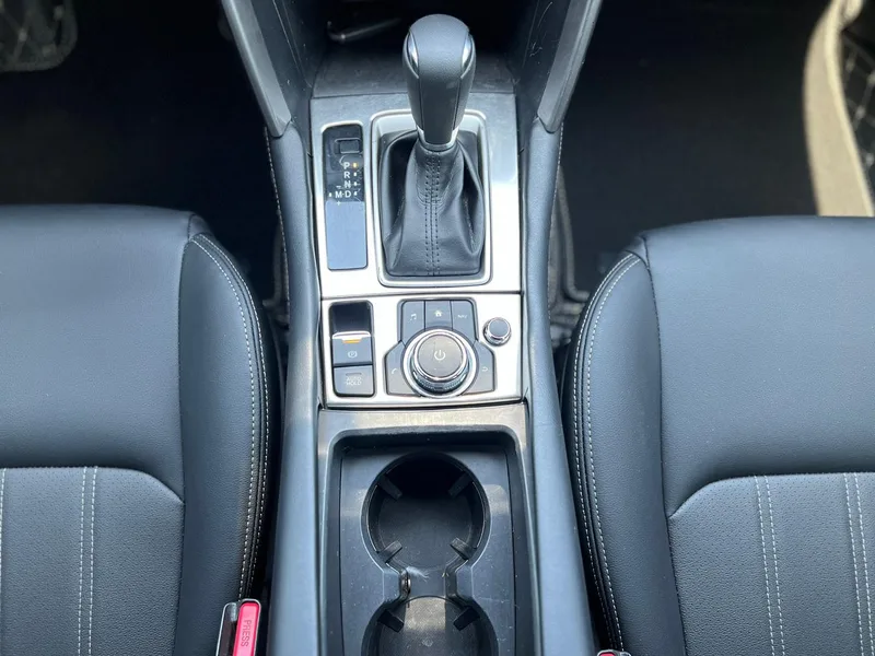 Mazda CX-4 2016 2.0L Automatic two-wheel drive blue sky vitality leather version interior photo 16 Mazda CX-4 2016 2.0L Automatic two-wheel drive blue sky vitality leather version interior photo 16