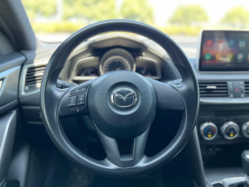 Mazda CX-4 2016 2.0L Automatic two-wheel drive blue sky vitality leather version interior photo 18 Mazda CX-4 2016 2.0L Automatic two-wheel drive blue sky vitality leather version interior photo 18