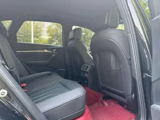 Audi Q5L 2023 45T Deluxe dinámico interior foto 16 Audi Q5L 2023 45T Deluxe dinámico interior foto 16