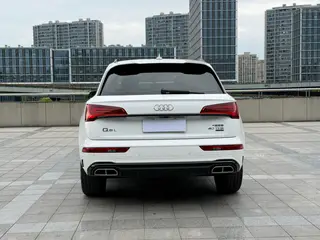 Audi Q5L 2023 40T Type de luxe dynamique extérieur photo 5 Audi Q5L 2023 40T Type de luxe dynamique extérieur photo 5