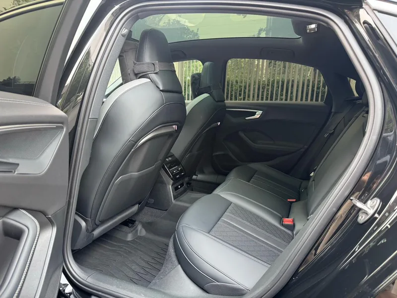 Audi A5L 2026 2.0T Gan Kun Zhijia Edition exterior photo 4