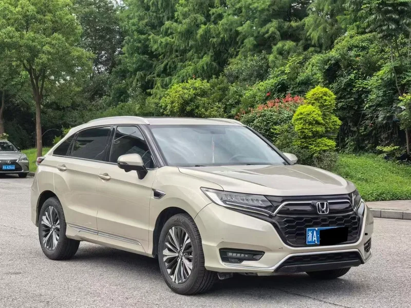 Honda UR-V 2020 370TURBO Versión Zunya con tracción en dos ruedas exterior foto 3 Honda UR-V 2020 370TURBO Versión Zunya con tracción en dos ruedas exterior foto 3
