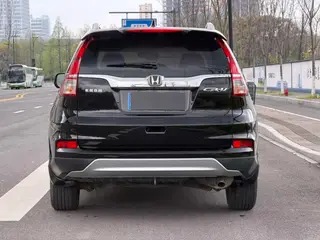 Honda CR-V 2015 2.0L Versión urbana de tracción en dos ruedas exterior foto 5 Honda CR-V 2015 2.0L Versión urbana de tracción en dos ruedas exterior foto 5