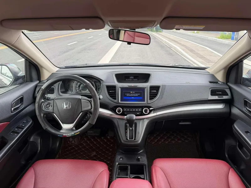 Honda CR-V 2015 2.0L Versión urbana de tracción en dos ruedas exterior foto 6 Honda CR-V 2015 2.0L Versión urbana de tracción en dos ruedas exterior foto 6