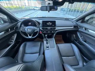 Honda Inspire 2022 260TURBO Fine Edition interior photo 15 Honda Inspire 2022 260TURBO Fine Edition interior photo 15