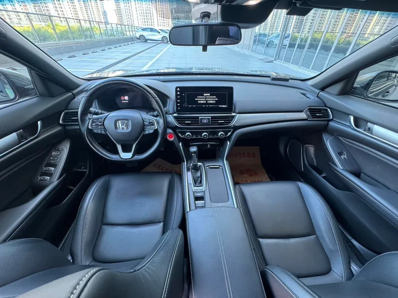 Honda Inspire 2022 260TURBO Fine Edition interior photo 15 Honda Inspire 2022 260TURBO Fine Edition interior photo 15