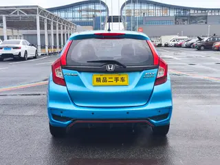 Honda Fit 2018 1.5L CVT Corriendo Edición exterior foto 7 Honda Fit 2018 1.5L CVT Corriendo Edición exterior foto 7