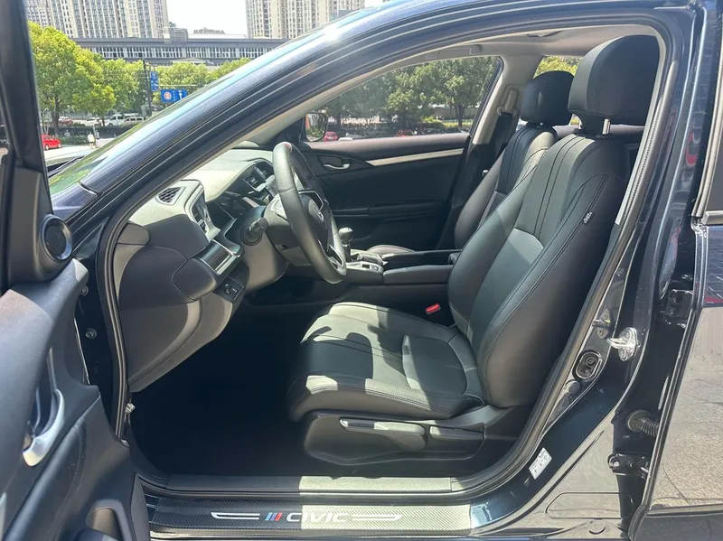 Honda Civic 2019 220TURBO Manual force control version Country VI exterior photo 10 Honda Civic 2019 220TURBO Manual force control version Country VI exterior photo 10