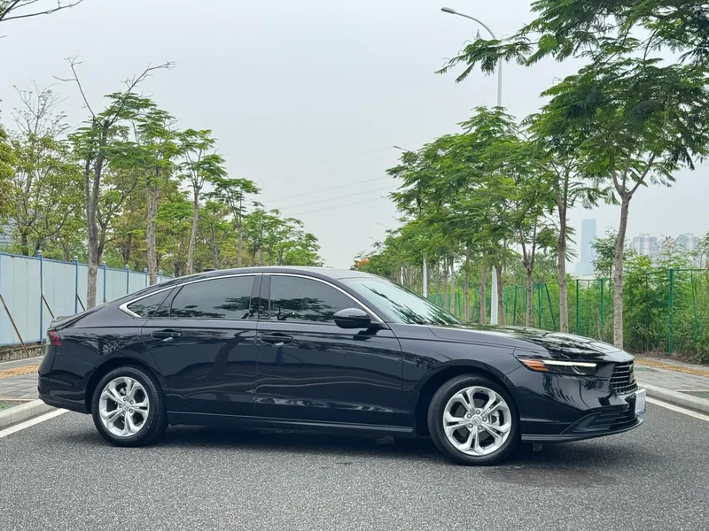 Honda Accord 2023 Aigu ·T Mouvement 260TURBO Version intelligente extérieur photo 3