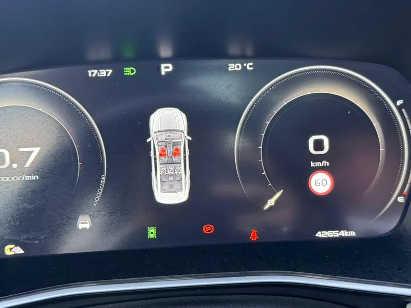 Geely Preface 2021 2.0T Premium Trim interior photo 10 Geely Preface 2021 2.0T Premium Trim interior photo 10
