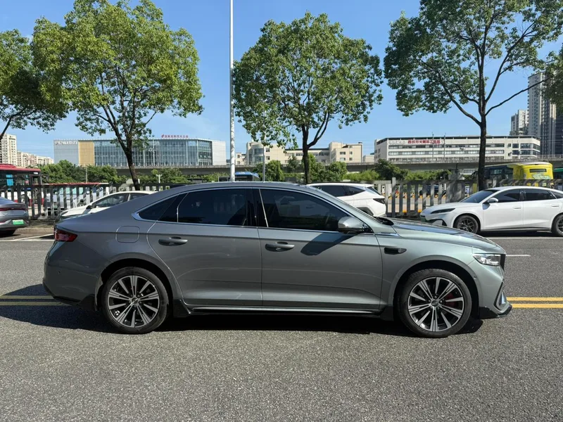 Geely Preface 2026 2.0T Oriente Yao Edición Mochizuki exterior foto 4 Geely Preface 2026 2.0T Oriente Yao Edición Mochizuki exterior foto 4